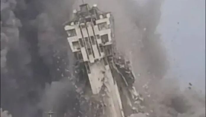 U.S. military expands campaign against Iranian infrastructure