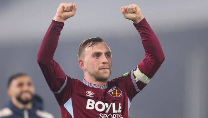 Jarrod Bowen commits to West Ham for 2026/27 Championship season