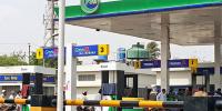 پیٹرول پمپ مالکان نے پیٹرولیم مصنوعات کی قیمتیں روز طے کرنے کی پالیسی مسترد کردی  