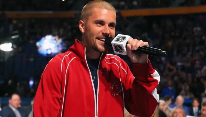 Justin Bieber builds hype for 2026 FIFA World Cup with surprise performance at Fanatic Fest