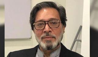 قبرستان کی اراضی پر قبضے کا کیس، خاور مانیکا اور 1 بیٹا بری، دوسرے کی گرفتاری کا حکم