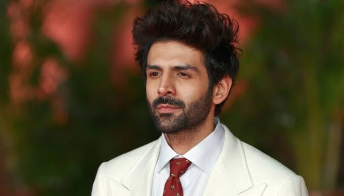Kartik Aaryan screams with joy after winning first National Film Award: Watch