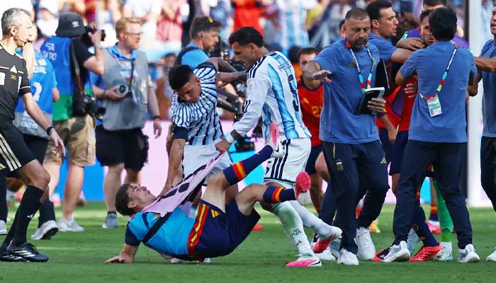 Leandro Paredes’ ‘ugly’ clash with Garcia after Argentina loss sparks reaction