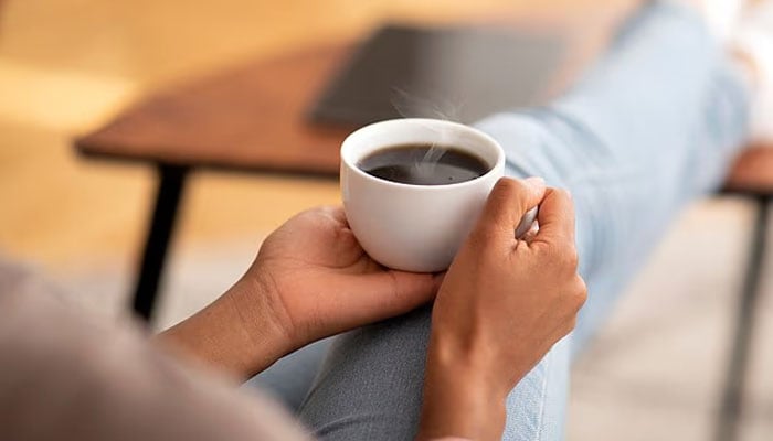 روزانہ 5 کپ سے زیادہ بلیک کافی پینا خطرناک ہوسکتا ہے، تحقیق