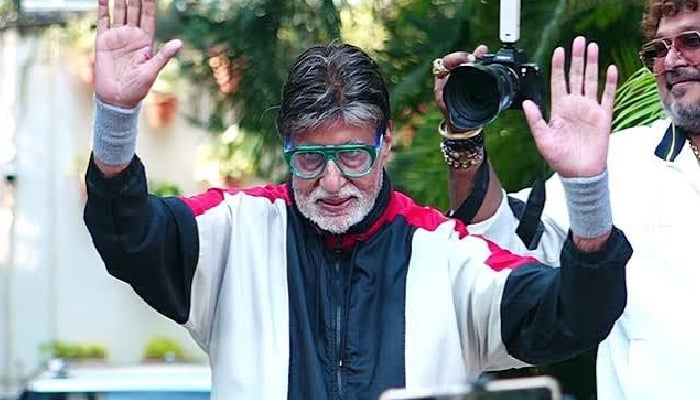 Amitabh Bachchan sparks concern with cryptic hospitalization update: ‘in the ICU’