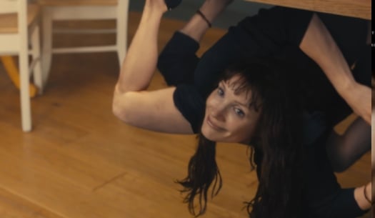 Jessica Chastain in Other Mommy trailer