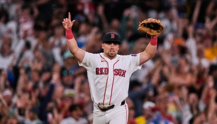 Red Sox surge into playoff picture with historic winning streak