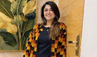 ’خود کو کوسنا چھوڑیں‘، طلاق یافتہ خواتین کے نام مایا خان کا پیغام