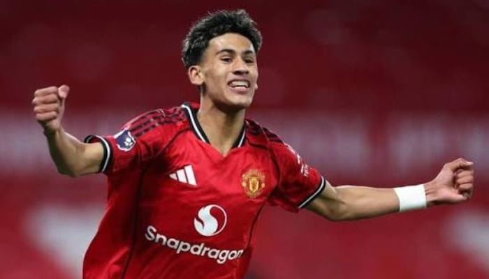 15-year-old wonderkid JJ Gabriel named in Manchester United senior squad