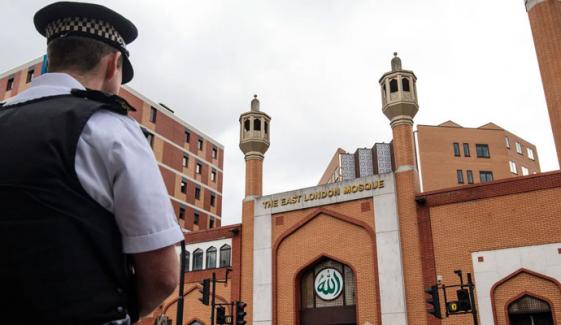 برطانیہ بھر کی مساجد پر ایک برس کے دوران 70 حملے اور نفرت انگیز واقعات ریکارڈ