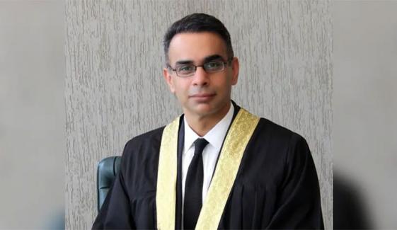 جسٹس بابر ستار کو 30 روز میں سرکاری گھر خالی کرنے کا نوٹس