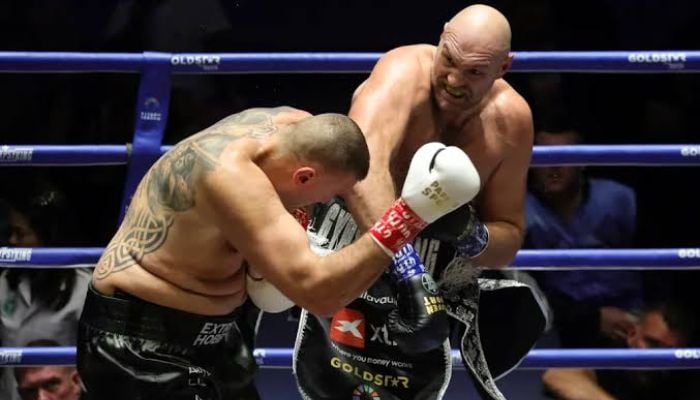 Tyson Fury beats Mariusz Wach, eyeing Anthony Joshua showdown