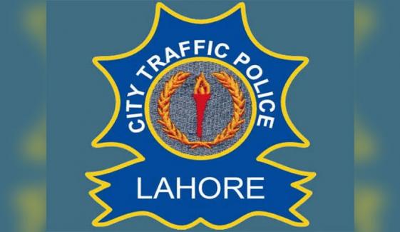 چیف ٹریفک آفیسر لاہور کی ٹریفک وارڈنز کو وارننگ، بدعنوانی پر سخت کارروائی کا انتباہ