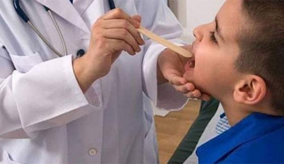 کراچی میں رواں سال خناق سے 13 بچے جان کی بازی ہار گئے