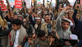 سعودی عرب کے حدیدہ پر فضائی حملے، حوثیوں کا سخت ردِعمل، خطے میں کشیدگی مزید بڑھنے کا خدشہ