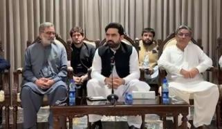 پارلیمانی پارٹی اجلاس بےنظمی کا شکار، سخت جملوں پر وزیر اعلیٰ سہیل آفریدی ناراض 