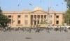 سندھ ہائیکورٹ آئینی بینچ: معاہداتی ملازم کو مستقل کرنے کی درخواست خارج