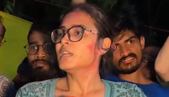 بھارتی طلبہ نے ’گودی میڈیا‘ کے پاکستانی ایجنٹ ہونے کے الزام کی حقیقت بتادی