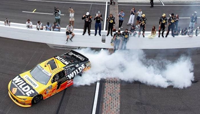 Carson Kvapil’s burnout forces Dale Earnhardt Jr. apology