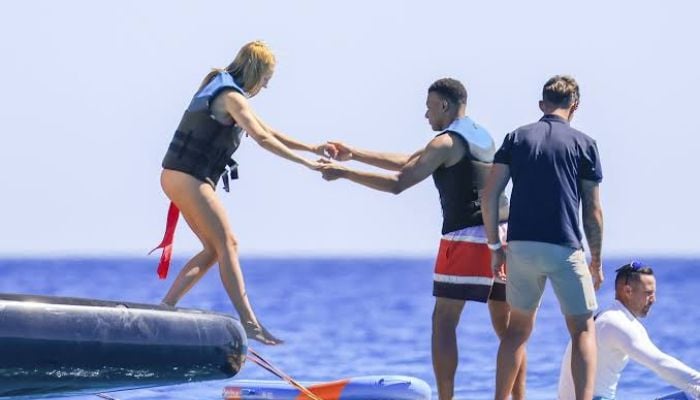 Mbappe and Exposito’s Italian holiday sparks fan reaction