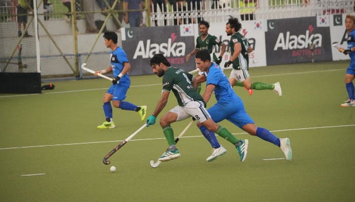 دوسرا ہاکی ٹیسٹ: پاکستان نے جنوبی کوریا کو 1-3 سے شکست دے دی دوسرا ہاکی ٹیسٹ: پاکستان نے جنوبی کوریا کو 1-3 سے شکست دے دی