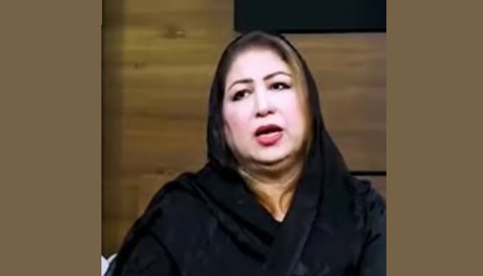 لاہور، سابق ایم پی اے سعدیہ سہیل رانا کی گاڑی پر نامعلوم افراد کا حملہ