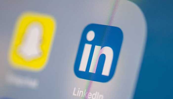 Snapchat and LinkedIn brings cutting-edge tools to curb AI slop In feeds