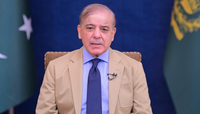وزیرِ اعظم شہباز شریف—فائل فوٹو
