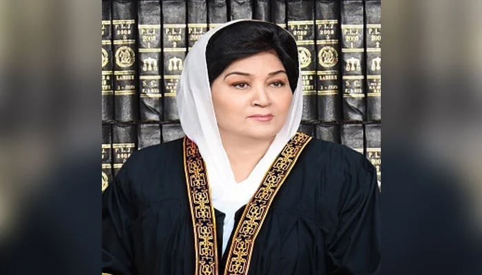 سپریم کورٹ آف پاکستان کی جج جسٹس مسرت ہلالی —فائل فوٹو