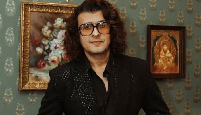فنکاروں کے حقوق کیلئے آواز اٹھانے پر پابندیوں کا سامنا کرنا پڑا: سونو نگم فنکاروں کے حقوق کیلئے آواز اٹھانے پر پابندیوں کا سامنا کرنا پڑا: سونو نگم