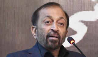 ’ملک 4 صوبوں، چند خاندانوں کی اجارہ داری سے نہیں چل سکتا‘