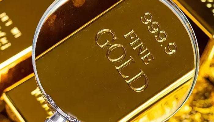 سونے کی فی تولہ قیمت میں 2200 روپے کا اضافہ