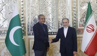 وزیر داخلہ محسن نقوی کی تہران آمد، عباس عراقچی سے ملاقات