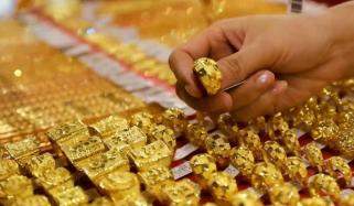 سونے کی قیمت میں دوسرے روز مزید کمی