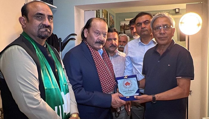 چیئرمین پارلیمانی کشمیر کمیٹی قاسم نون نے کشمیر کونسل ای یو کی جدوجہد کو سراہا