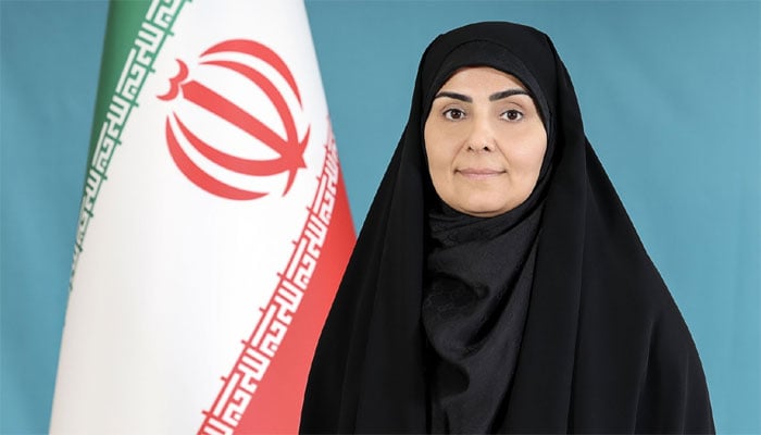 ایران کی وزیر برائے روڈ اور شہری ترقی فرزانہ صادق(فائل فوٹو)۔