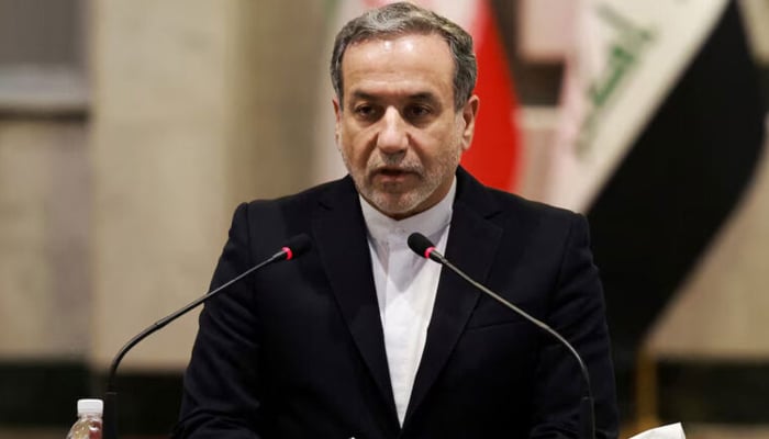 دشمن کی ایران سے غیر مشروط ہتھیار ڈالوانے کی اُمید پوری نہ ہو سکی: عباس عراقچی
