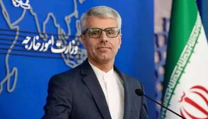 ایران نے امارات پر میزائل داغنے کا بیان مسترد کر دیا
