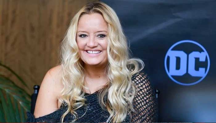 Lucy Davis makes emotional comeback after cancer news