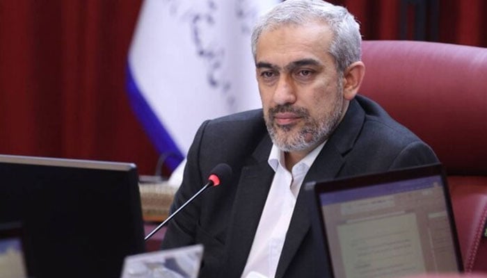 دشمن جوابی کارروائی کیلئے تیار رہے: ایرانی وزیرِ معیشت کی امریکا کو دھمکی