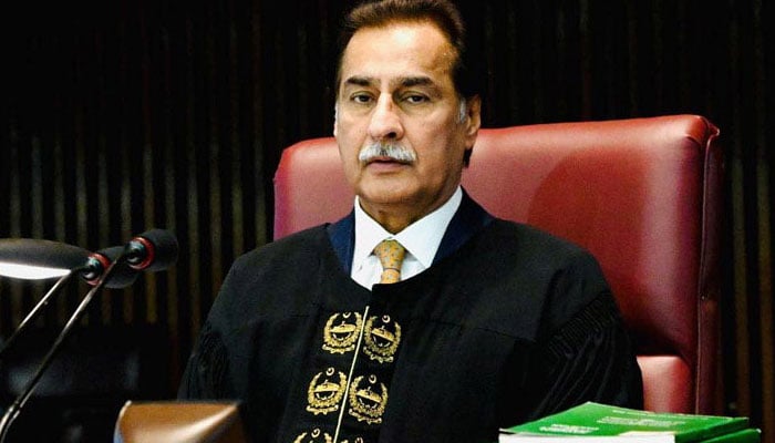 سردار ایاز صادق---فائل فوٹو