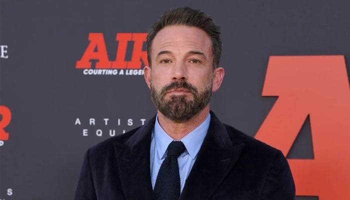 Ben Affleck’s rare family night out with Jennifer Garner’s daughters sparks attention
