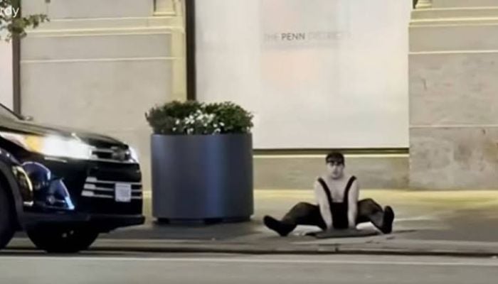 Viral video shows mystery group climbing out of Manhattan manhole, NYPD investigating