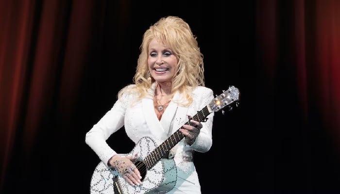Dolly Parton’s deeply emotional song request for her funeral resurfaces after death