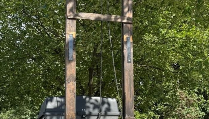 California man arrested with guillotine near U.S. Capitol