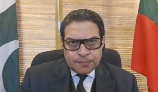 جب ڈنڈے سے عوام کو خاموش کرا دیں تو پھر یہ ہوتا ہے: سلمان اکرم راجہ