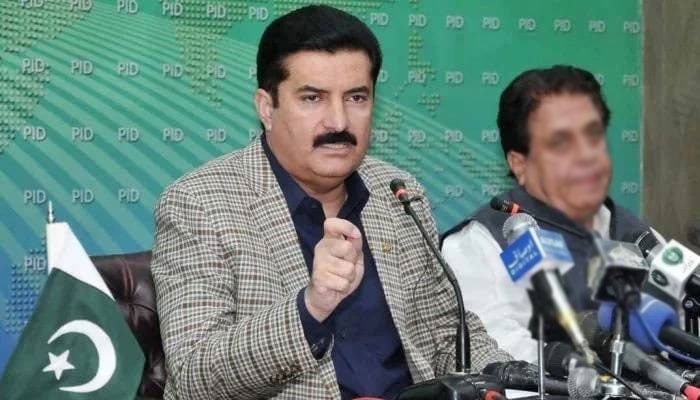 فیصل کریم کنڈی---فائل فوٹو