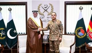 فیلڈ مارشل عاصم منیر سے کویتی وزیر دفاع شیخ عبداللہ کی ملاقات، دو طرفہ دفاعی تعاون پر گفتگو