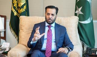 وفاقی وزیر صحت مصطفیٰ کمال کا اپنے استعفے کے سوال کا واضح جواب دینے سے گریز