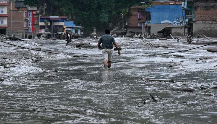 China resumes rescue efforts at Nepal-Tibet border after second flood risks